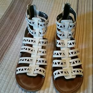 HOLD...Sam Edelman gladiator sandals