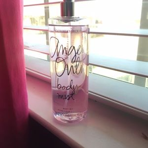 Victoria secret body spray