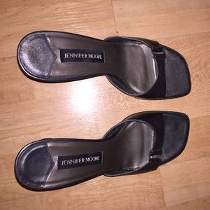 Jennifer Moore Low-heel