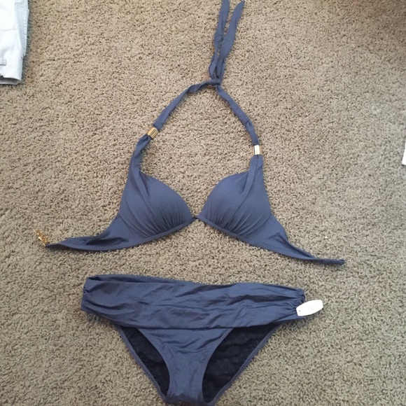 Top small bottom m