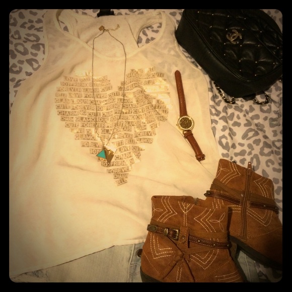 Cute cream top