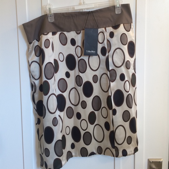 Max Mara silk skirt, 100% silk. NWT.