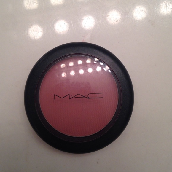 MAC Blush Mocha
