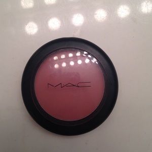 MAC Blush Mocha
