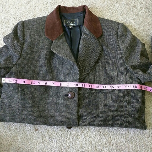 Express Blazer - Picture 3 of 4