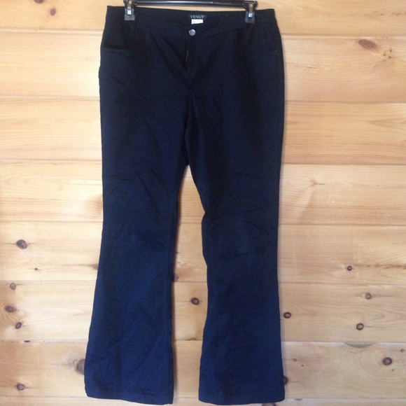 Venus black casual boot cut jeans size 14