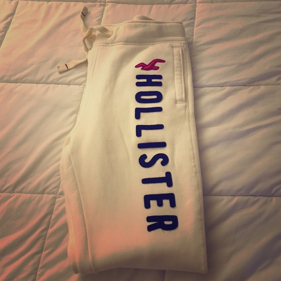 Hollister Other - Men's white hollister pants Large