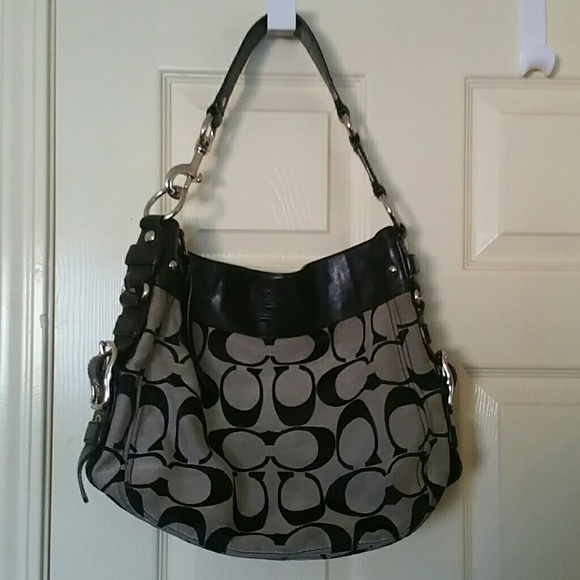 Coach bag MAKE ME AN OFFER 😏😊