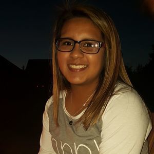 Meet your Posher, Lorena