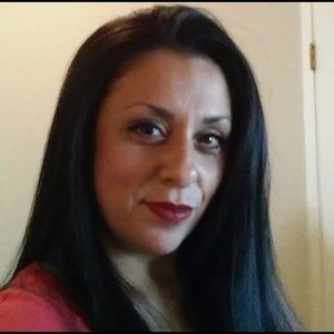 Meet your Posher, Elida