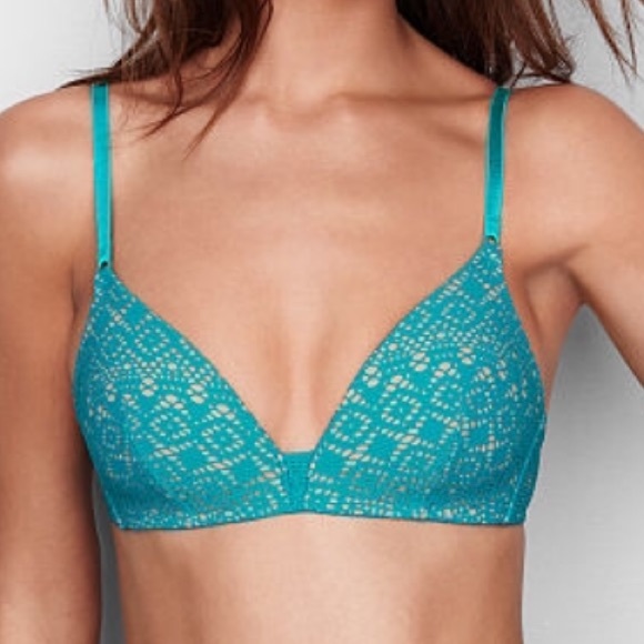 BNWT Victoria's Secret wireless bra