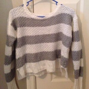 Women's small aero sweater