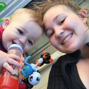 Meet your Posher, Brooke