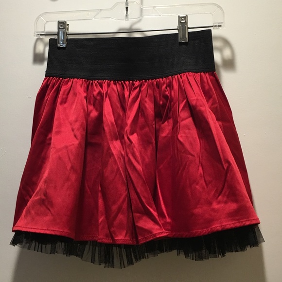 Wetseal Red skirt with tulle