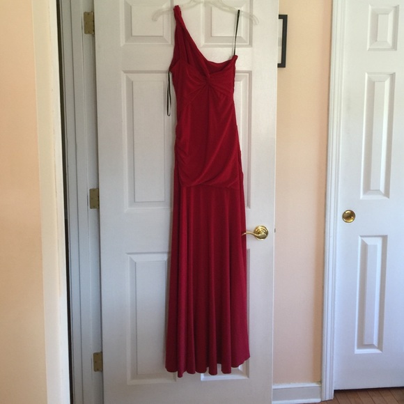 Dress - Picture 3 of 4