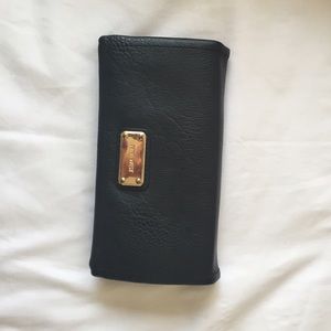 Nine West black wallet