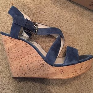 Michael Kors Giovanna wedge sandal 9 navy/denim