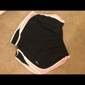 EUC Nike tempo short
