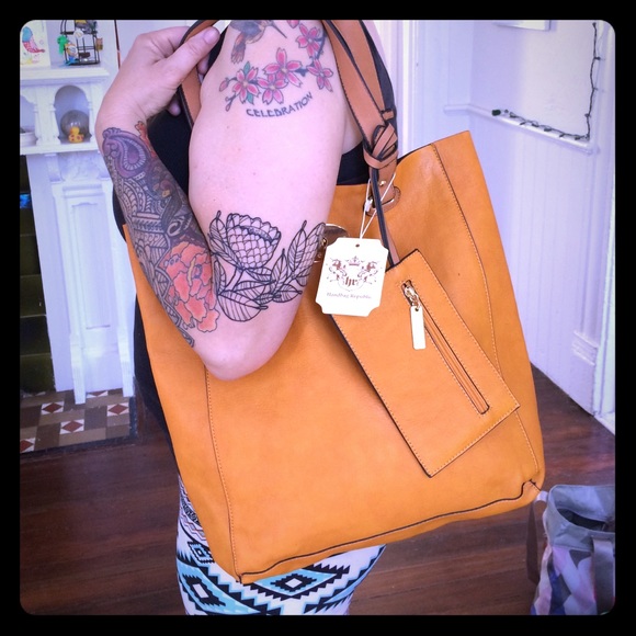 Brand new! Structured tote bag