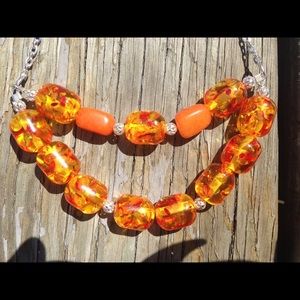 Necklace and earring set