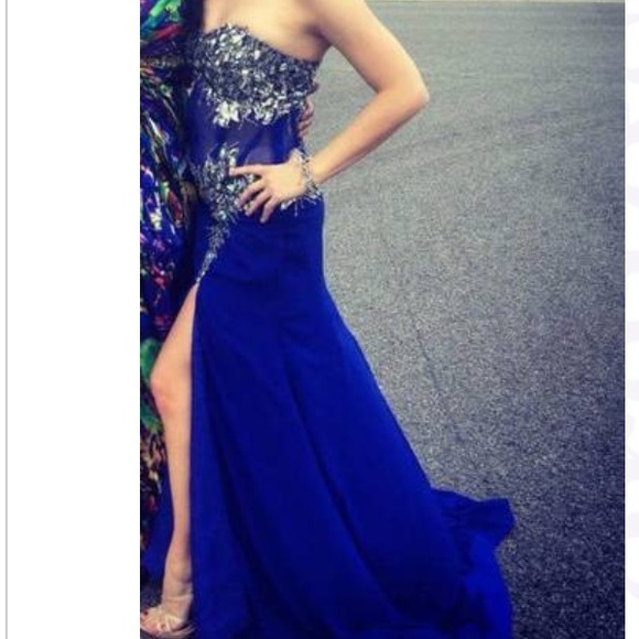 Blue prom dress sequin
