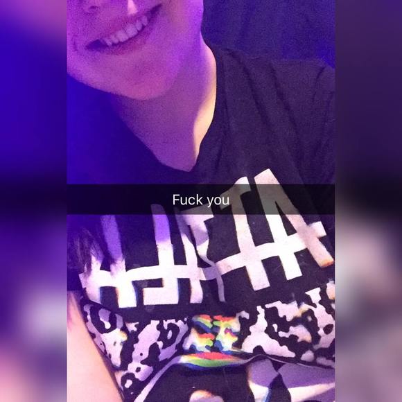 Meet your Posher, Janessa - Picture 1 of 1