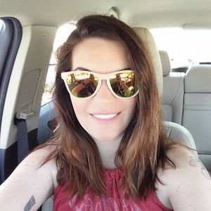 Meet your Posher, April