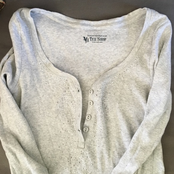 Grey ribbed Henley - Picture 2 of 2