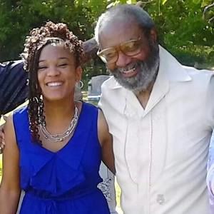 Meet your Posher, Miya