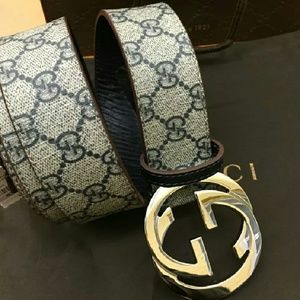Gucci belt us 28 30 never used