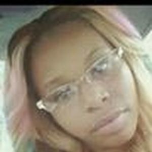 Meet your Posher, Diyya