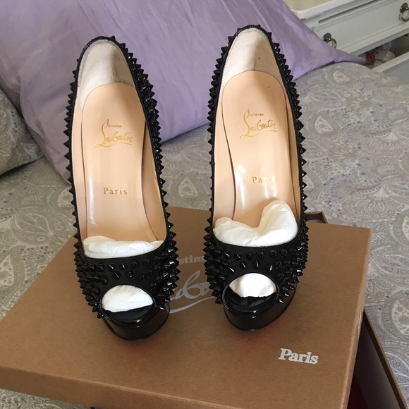 Christian Louboutin Lady Peep Pumps