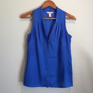 Banana Republic Sleeveless Blouse, Blue.
