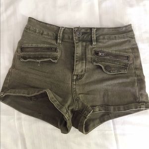 Bullhead Super High Rise Shorts 00