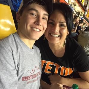 Meet your Posher, Kelly