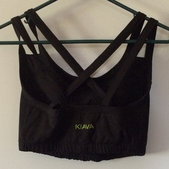 Kiava sports bra. Size large.