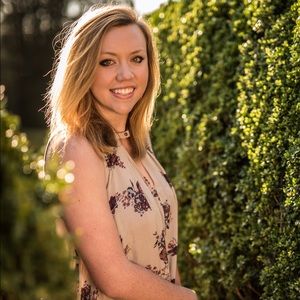 Meet your Posher, Kara