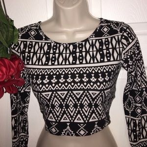 Black and white Aztec print cropped top
