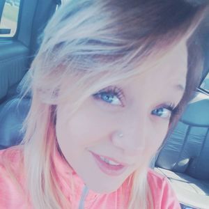 Meet your Posher, Brittney