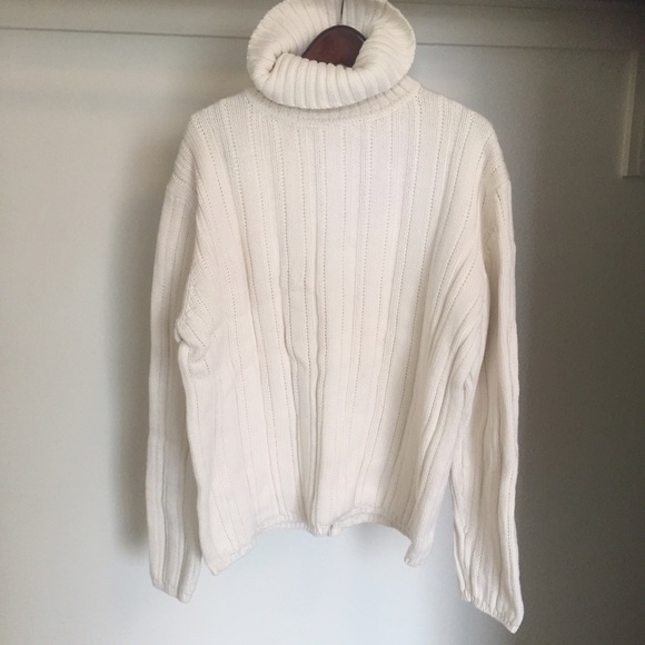 Banana Republic sweater turtleneck