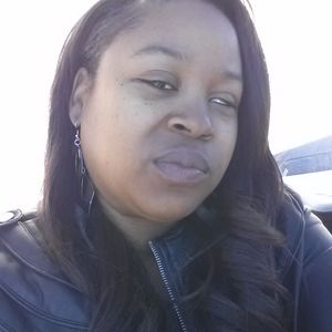 Meet your Posher, Kendra