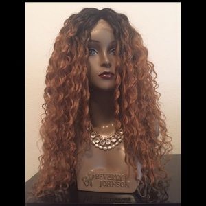 *NWOT* Sexy Ombré Synthetic Wig