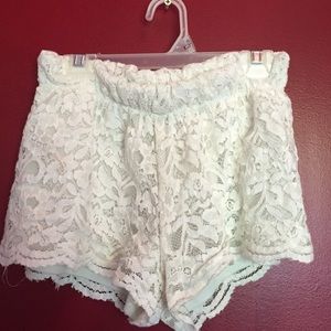 Cream Lace Shorts