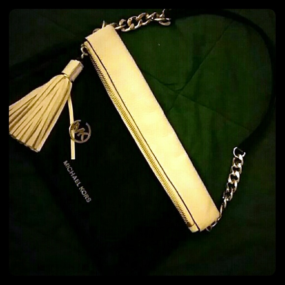 Micheal Kors clutch/handbag