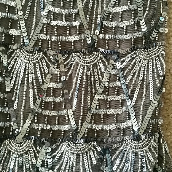 Sequined and beaded tank, NWT and additional beads - Picture 2 of 2