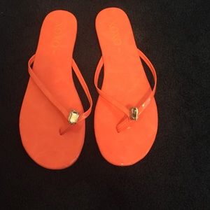 Cute & Simple Coral Flip Flops Size 8