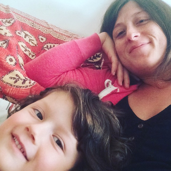 Meet your Posher, Adria - Picture 3 of 8