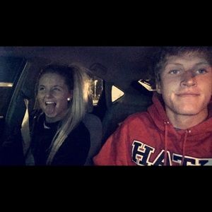 Meet your Posher, Sydney