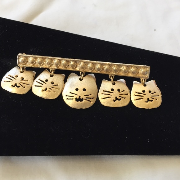 Vintage cat broach