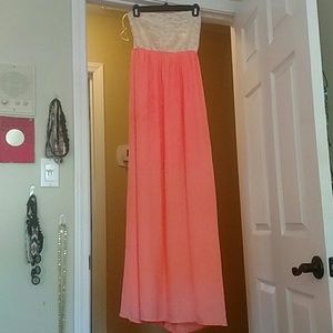 Women's strapless maxi dress